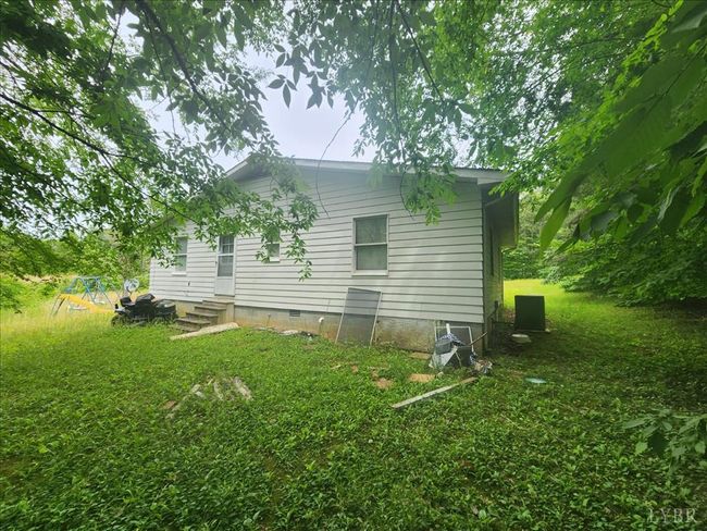 1028 Whitt Loop, House other with 3 bedrooms, 2 bathrooms and null parking in Alton VA | Image 18