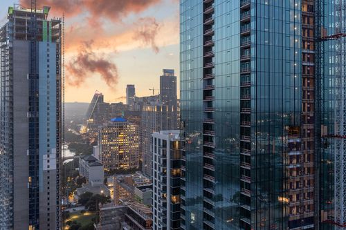 unit-3809-84 N Interstate 35, Austin, TX, 78701-4996 | Card Image
