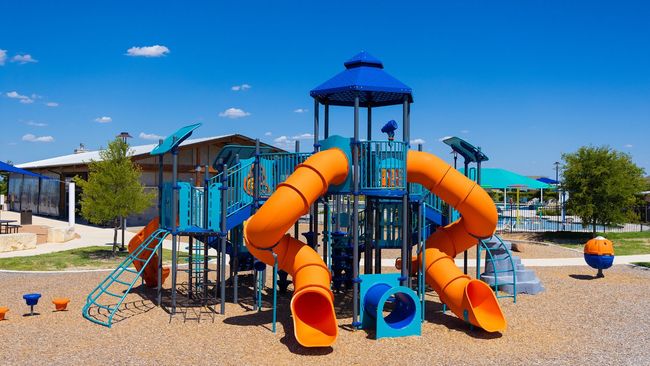 View of communal playground | Image 10