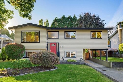 11601 211 St, Maple Ridge, BC, V2X7T5 | Card Image