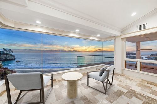 21 Bay Dr, Laguna Beach, CA, 92651-6780 | Card Image