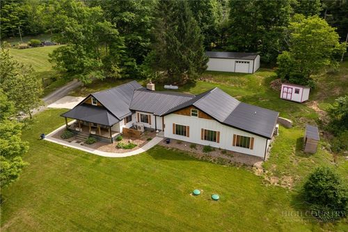 112 Canter Rd, Todd, NC, 28684-9006 | Card Image