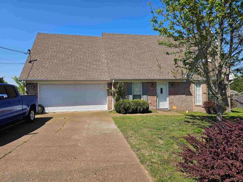 109 Sebastian Dr, Jackson, TN, 38305-1631 | Card Image