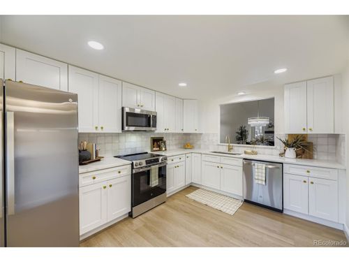 7623 W Euclid Dr, Littleton, CO, 80123-3080 | Card Image
