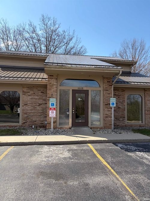 6008 Brandy Chase Cv, Fort Wayne, IN, 46815-7601 | Card Image