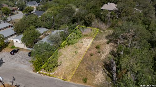 1104 Advance St, San Marcos, TX, 78666 | Card Image