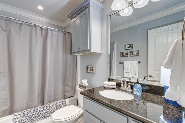 2774 Gulfview Ln, House other with 4 bedrooms, 4 bathrooms and 5 parking in Crystal Beach TX | Image 26