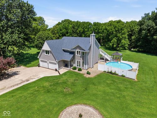 1611 W County Road 300 S, Greencastle, IN, 46135-8111 | Card Image