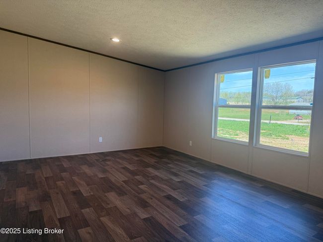 42 Beech St, House other with 4 bedrooms, 2 bathrooms and null parking in Smiths Grove KY | Image 17