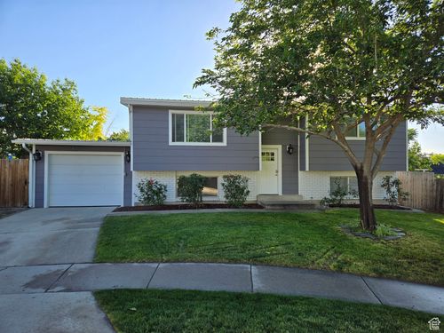 3906 S Boothill Cir, West Valley City, UT, 84120-4501 | Card Image