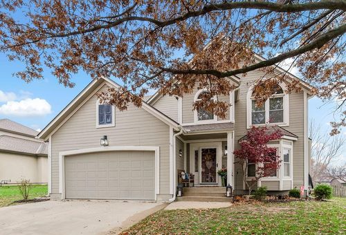 5108 Sw Piping Plover Street, Lee's Summit, MO, 64082 | Card Image