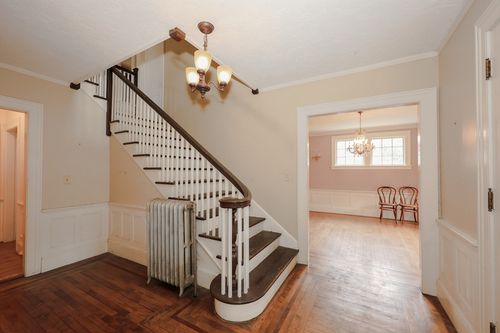 8 Crescent Hts, Fitchburg, MA, 01420-2230 | Card Image