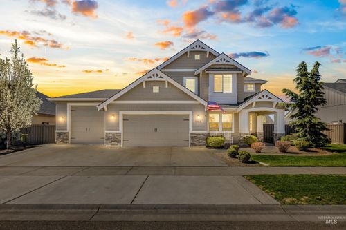 1765 N Highbury Way, Eagle, ID, 83616-7485 | Card Image