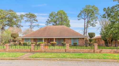941 Anthony Ave, Opelousas, LA, 70570-7001 | Card Image
