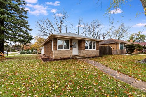 138 W Janice Ln, Addison, IL, 60101-2604 | Card Image