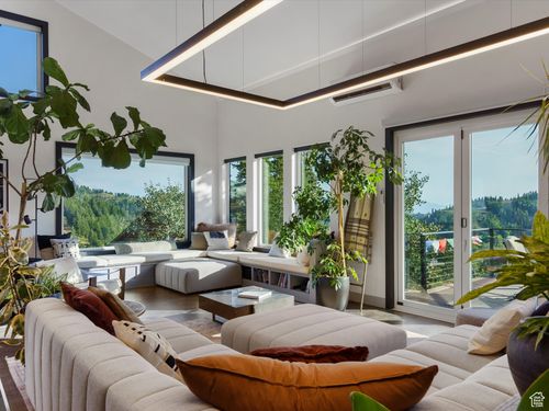 6768 Chaparral Dr, Eden, UT, 84310 | Card Image