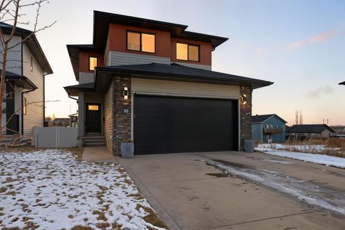 30 Palmer Cir, Blackfalds, AB, T4M0N7 | Card Image