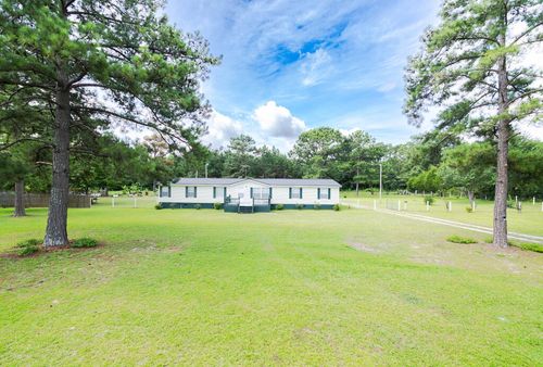 17 Miles Strip, Fort Mitchell, AL, 36856-5117 | Card Image