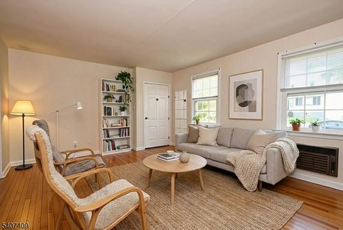 1-251 Elmwood Ave, Maplewood, NJ, 07040-1908 | Card Image