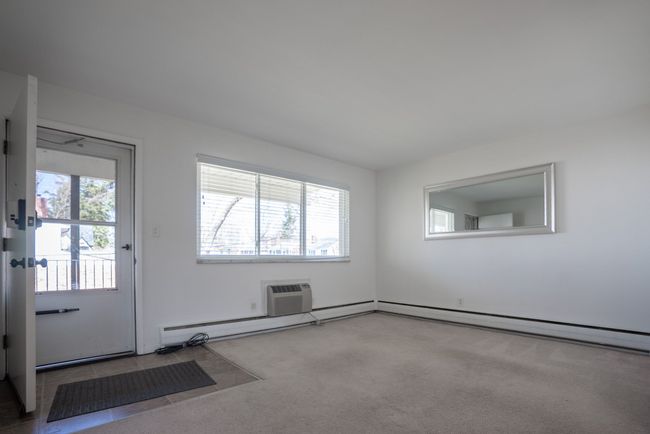 APT-201 - 2217 Clawson Ave, Home with 2 bedrooms, 1 bathrooms and null parking in Royal Oak MI | Image 11