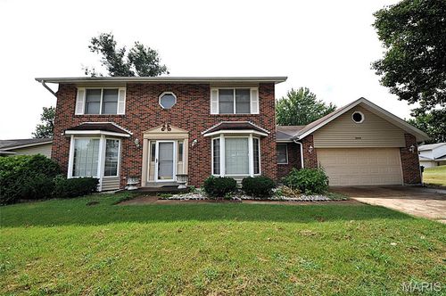 3604 Viembra Dr, Florissant, MO, 63034-2344 | Card Image
