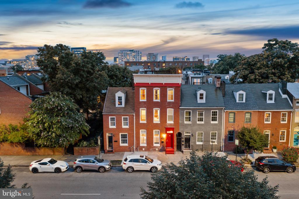 Washington St, Baltimore, MD 21231