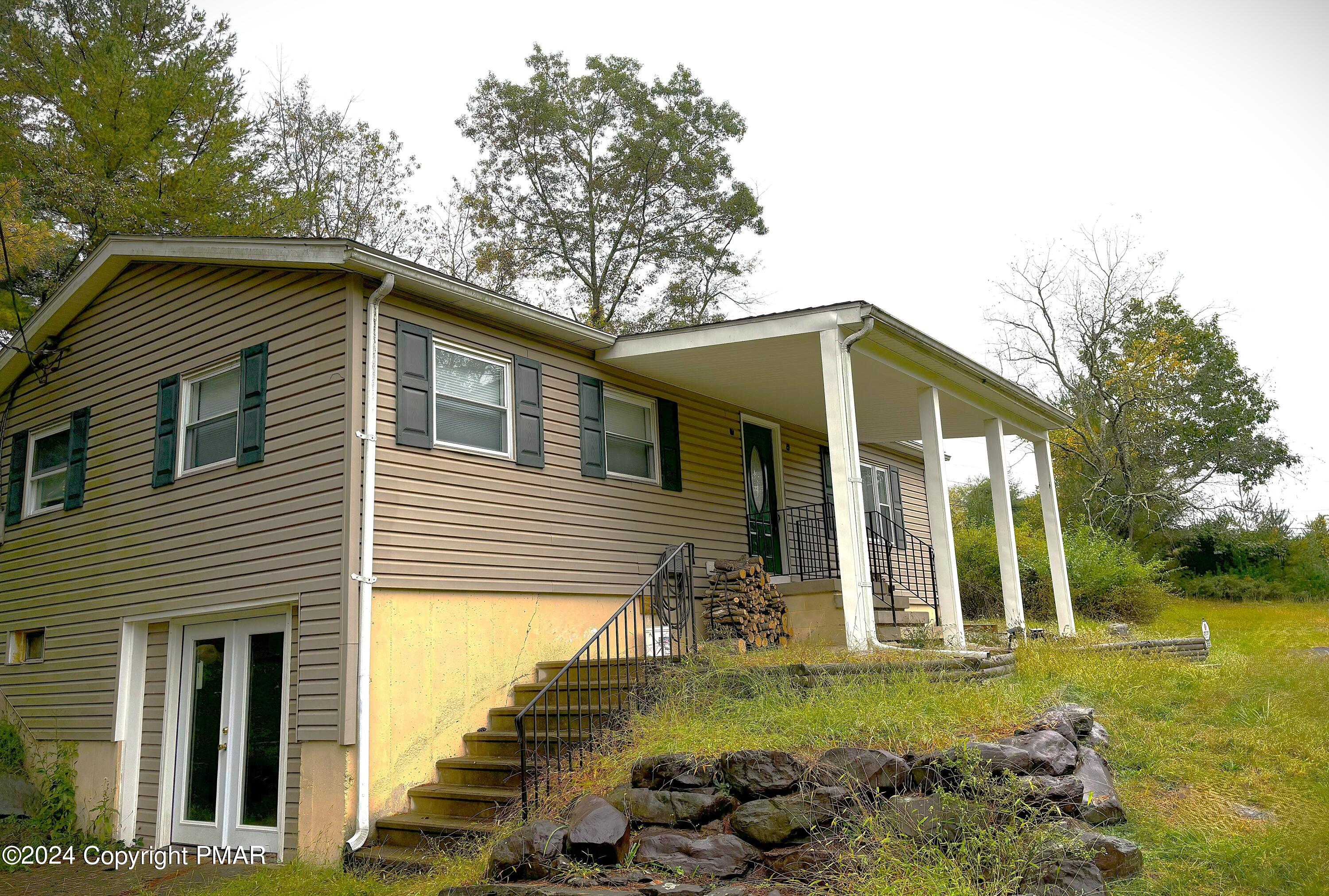 Brookdale Rd, Scotrun, PA 18355