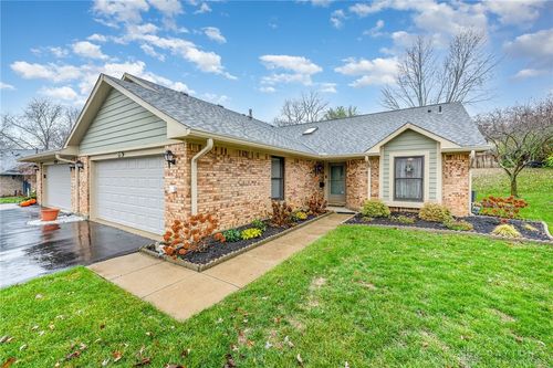 51 Pheasant Run Cir, Springboro, OH, 45066-1493 | Card Image