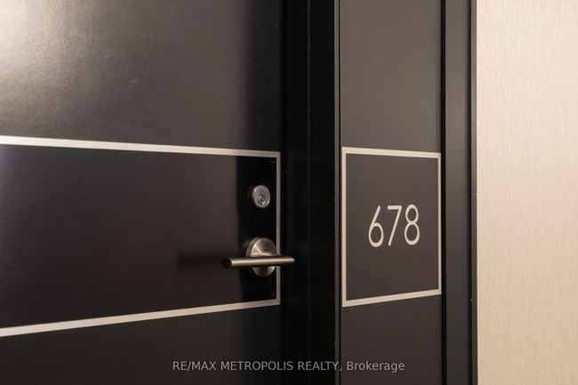 678 - 209 Fort York Blvd, Condo with 2 bedrooms, 2 bathrooms and null parking in Toronto ON | Image 4