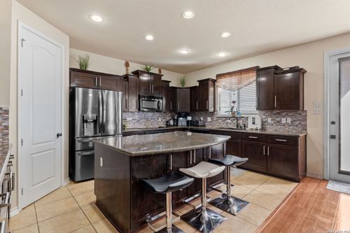 4234 Woodbridge Way, San Antonio, TX, 78257-5010 | Card Image