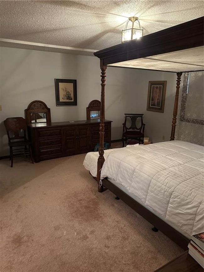 2004 Thunderbird Dr, House other with 4 bedrooms, 4 bathrooms and null parking in Harrisonville MO | Image 60