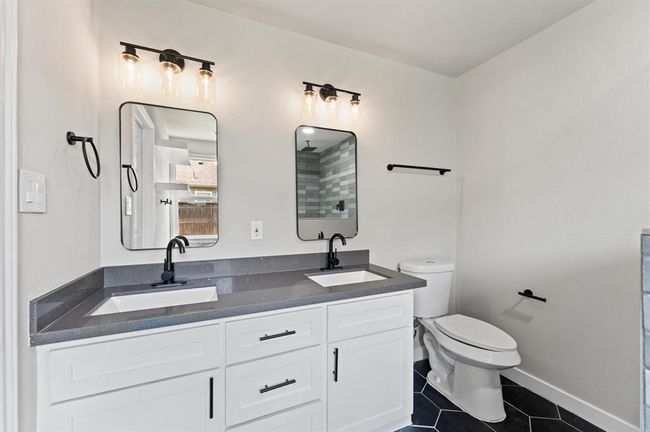 5210 Verdome Ln, House other with 3 bedrooms, 2 bathrooms and 1 parking in Houston TX | Image 13