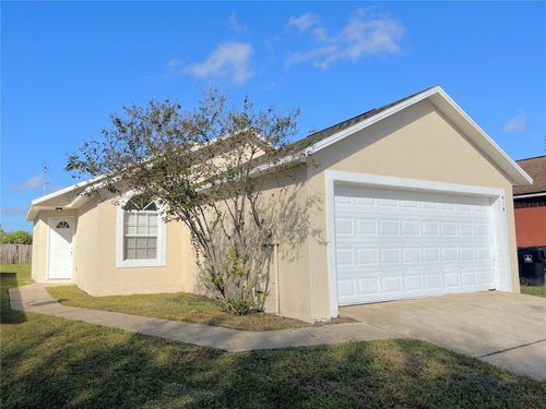 618 Greys Ferry Rd, ORLANDO, FL, 32811-7916 | Card Image