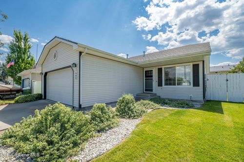 7488 N Wheatfield Dr, Coeur D Alene, ID, 83815-7768 | Card Image