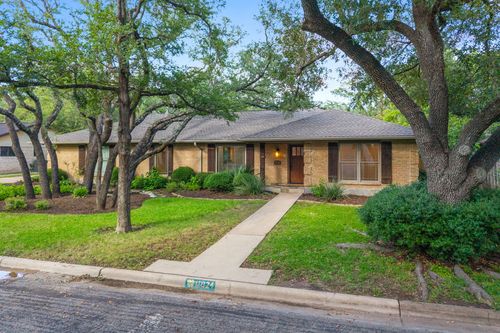 11924 Brookwood Cir, Austin, TX, 78750-2748 | Card Image