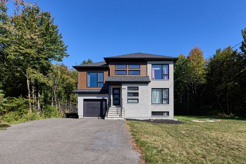 174 Rue Des Irlandais, Saint Colomban, QC, J5K0K9 | Card Image