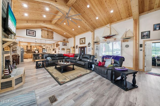 2612 Nw County Road 274, House other with 4 bedrooms, 4 bathrooms and null parking in Fountain FL | Image 34