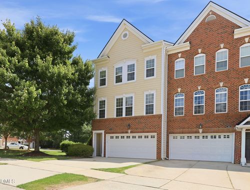 101 Butterbiggins Ln, Apex, NC, 27539-6353 | Card Image