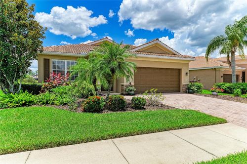 8820 Heritage Sound Dr, BRADENTON, FL, 34212-3280 | Card Image