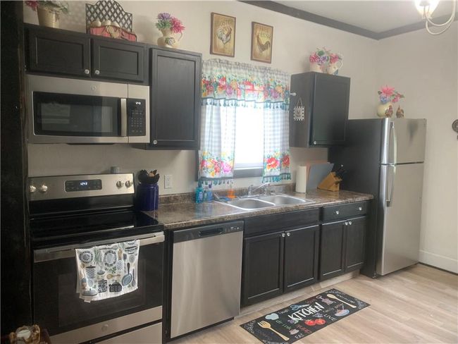 704 S Broadway St, House other with 2 bedrooms, 1 bathrooms and null parking in Jamesport MO | Image 4