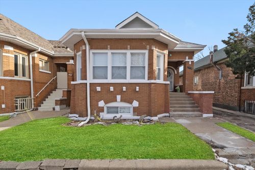 6621 S California Ave, Chicago, IL, 60629-2901 | Card Image