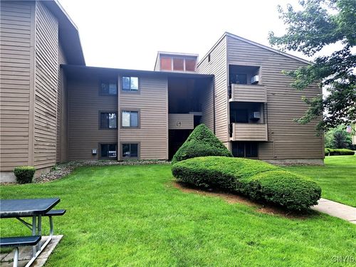 139 Watertree Dr, East Syracuse, NY, 13057-1919 | Card Image