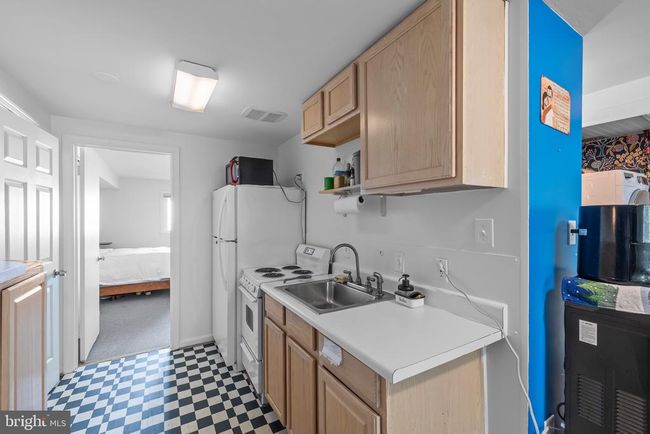 9821 Singleton Dr, House other with 5 bedrooms, 4 bathrooms and null parking in BETHESDA MD | Image 26