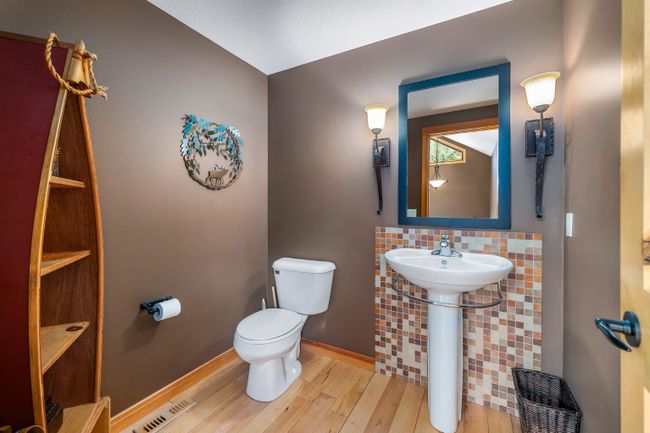 158 Hubman Landing, Home with 4 bedrooms, 3 bathrooms and 4 parking in Canmore AB | Image 30