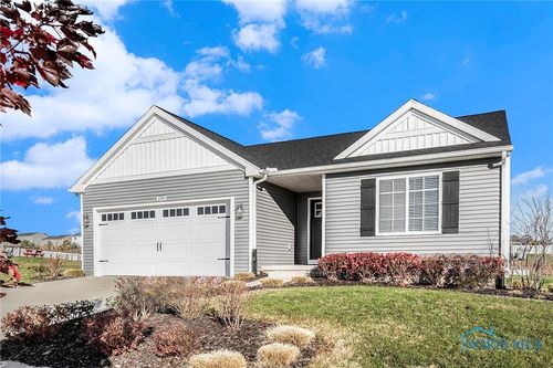 1500 Lee Ann Ave, Defiance, OH, 43512-7703 | Card Image