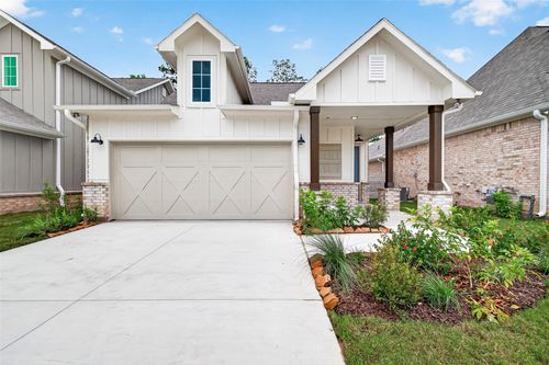 11227 Moccasin Dr, Montgomery, TX, 77316-3642 | Card Image