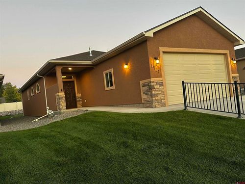 1427 Rainier Ln, Delta, CO, 81416-3265 | Card Image