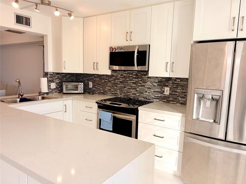 308-23099 Barwood Ln N, Boca Raton, FL, 33428-6727 | Card Image