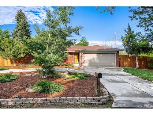 2020 Newcombe Dr, Lakewood, CO, 80215 | Card Image