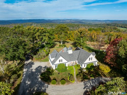 3 Joray Rd, Sharon, CT, 06069-2308 | Card Image